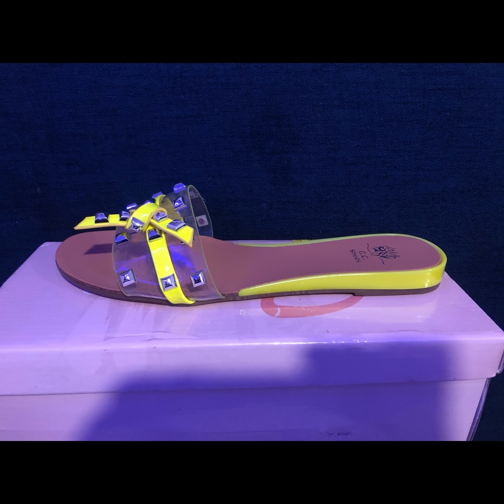 Flat Sandals